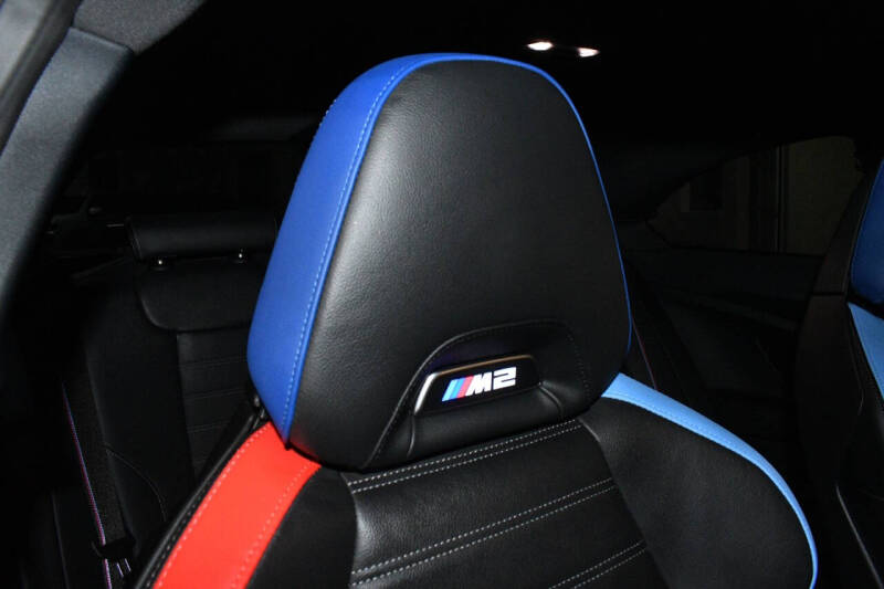 2023 BMW M2