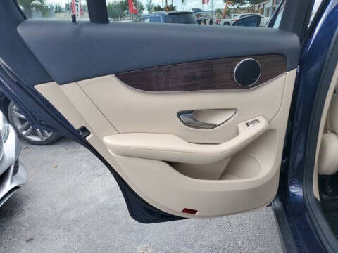 2016 Mercedes-Benz GLC GLC 300