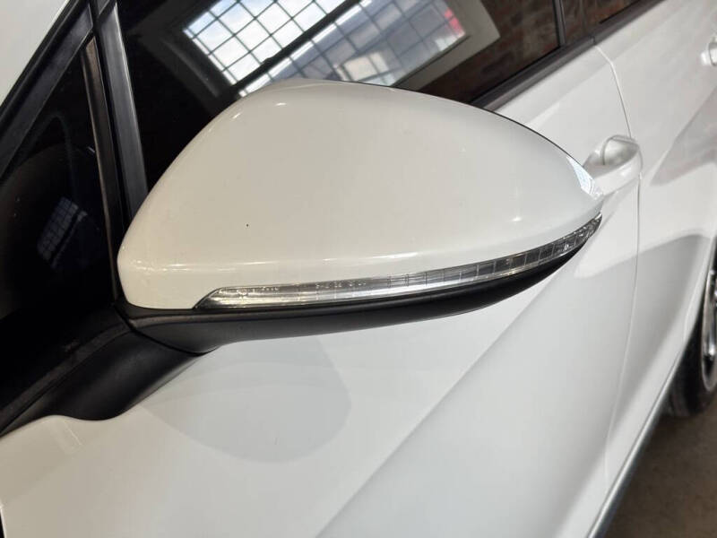 2017 Volkswagen Golf GTI S