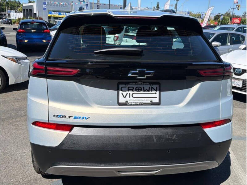 2023 Chevrolet Bolt EUV LT