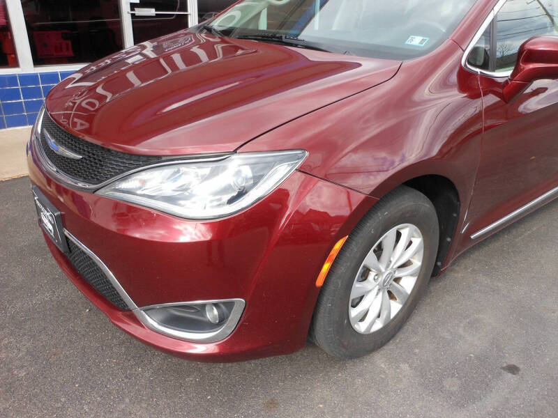 2018 Chrysler Pacifica Touring L
