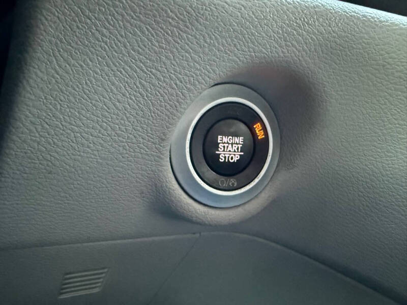 2017 Chrysler Pacifica LX