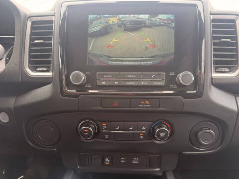 2022 Nissan Frontier S