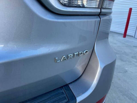 2014 Jeep Grand Cherokee Laredo
