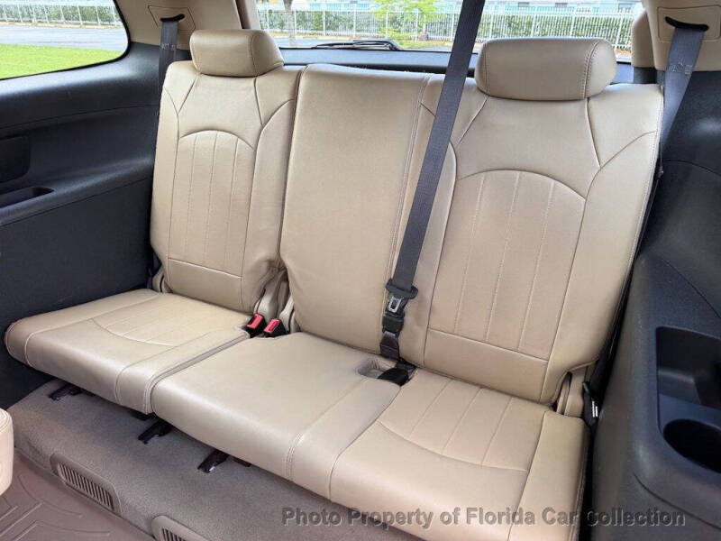2011 GMC Acadia SLT-2