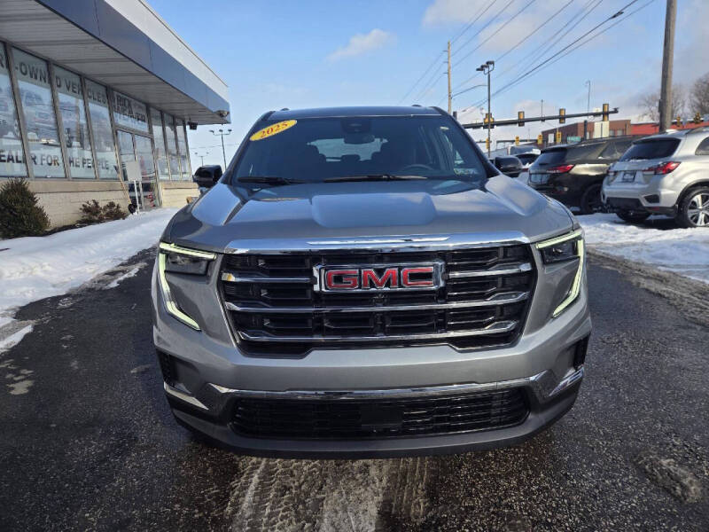 2025 GMC Acadia Elevation