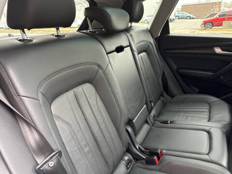 2020 Audi Q5 quattro Prestige 45 TFSI