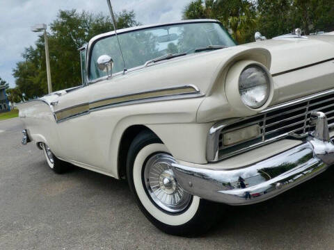 1957 Ford Fairlane