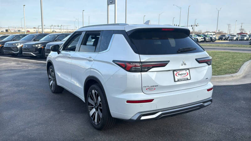 2026 Mitsubishi Outlander SEL
