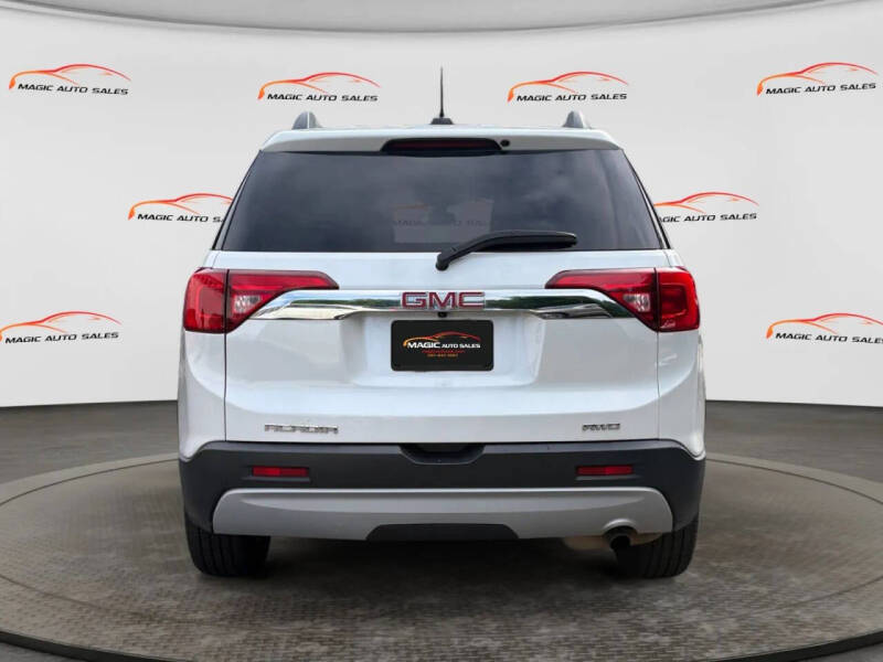 2019 GMC Acadia SLE-2