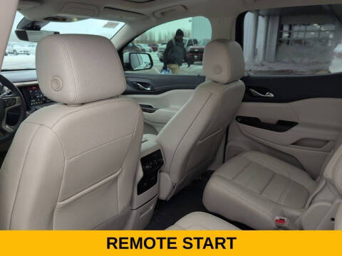 2023 GMC Acadia Denali