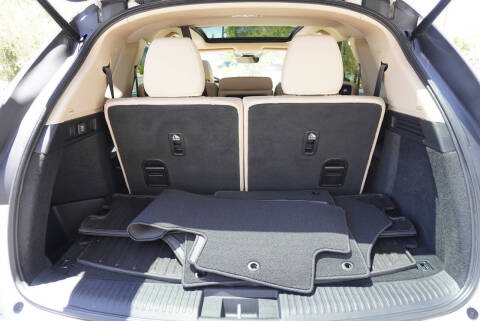 2022 Acura MDX w/Tech