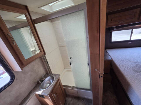 2017 NeXus RV MAYBACH