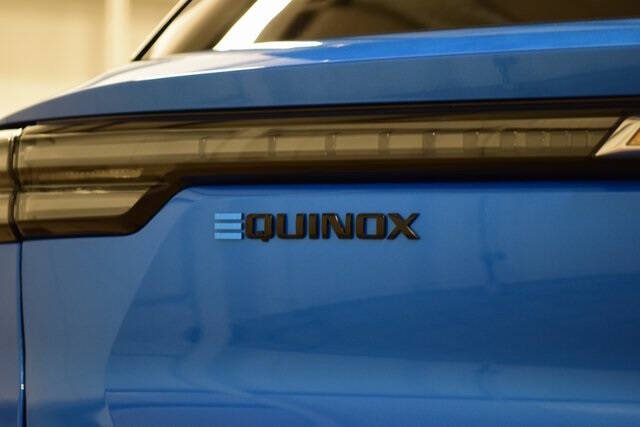 2026 Chevrolet Equinox EV LT 2