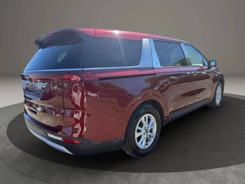 2023 Kia Carnival