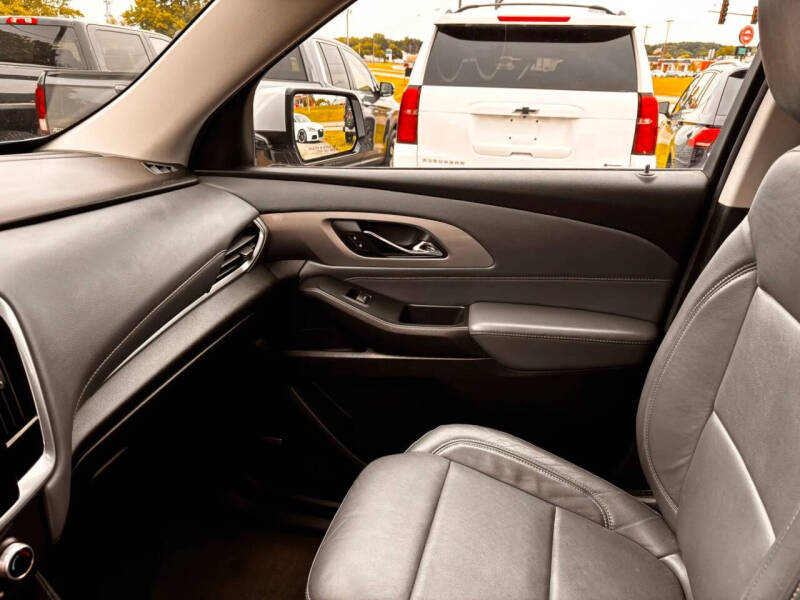2018 Chevrolet Traverse LT Leather