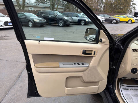 2010 Ford Escape XLT