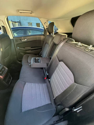 2018 Ford Edge SE