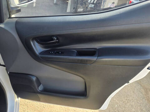 2018 Nissan NV200 SV