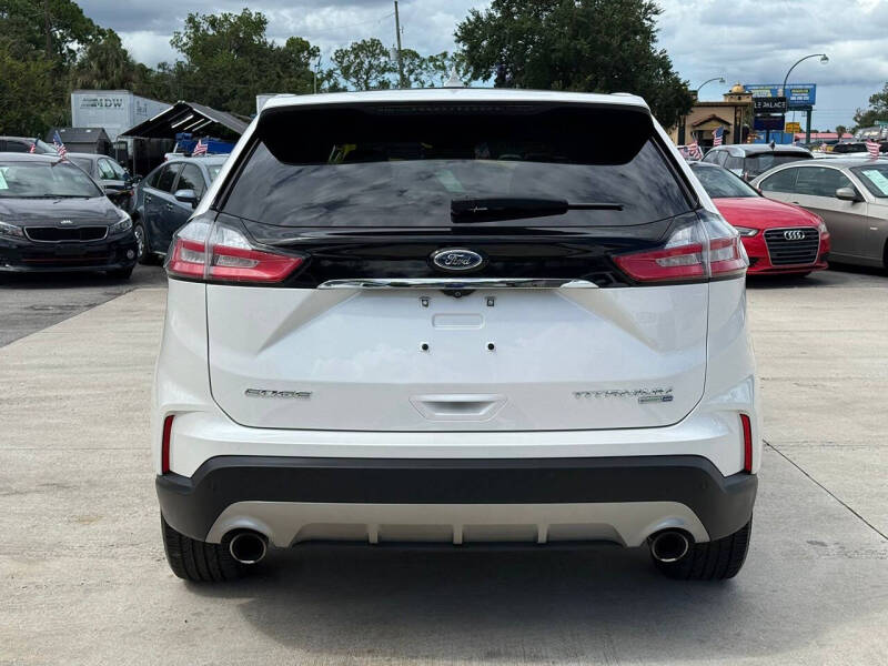 2019 Ford Edge Titanium
