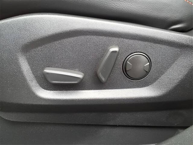 2024 Ford Edge ST-Line