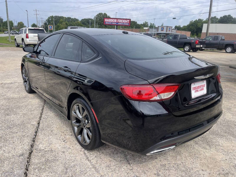 2015 Chrysler 200 S