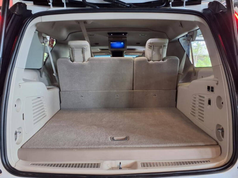 2019 Cadillac Escalade ESV Premium Luxury