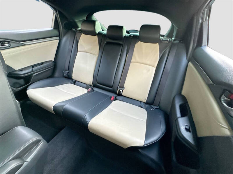 2018 Honda Civic Sport Touring