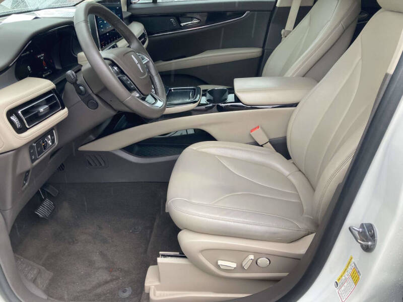 2022 Lincoln Nautilus Standard