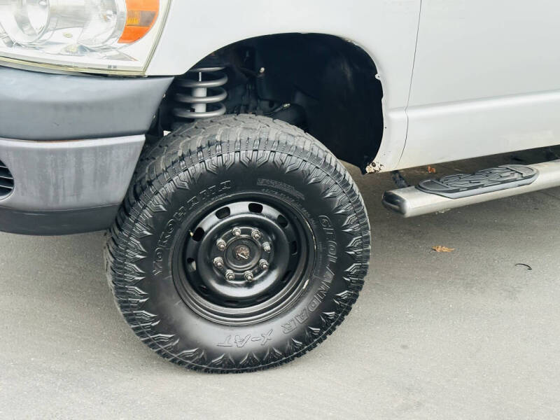 2009 Dodge Ram 2500 ST