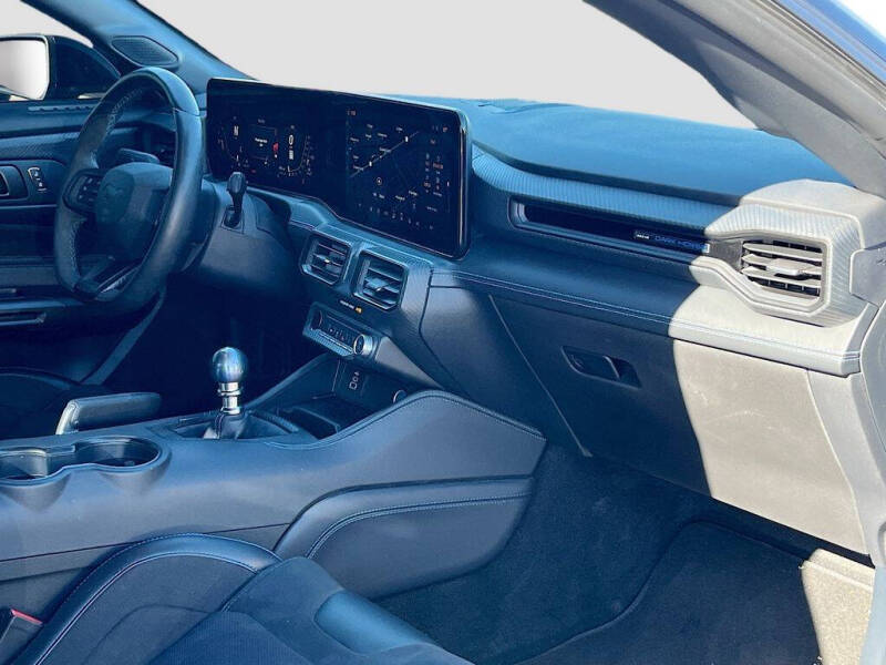 2024 Ford Mustang Dark Horse
