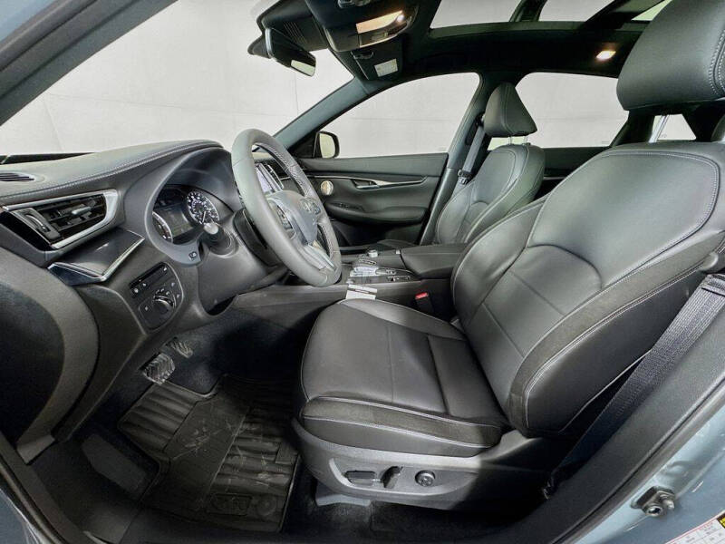 2025 Infiniti QX50 Sport
