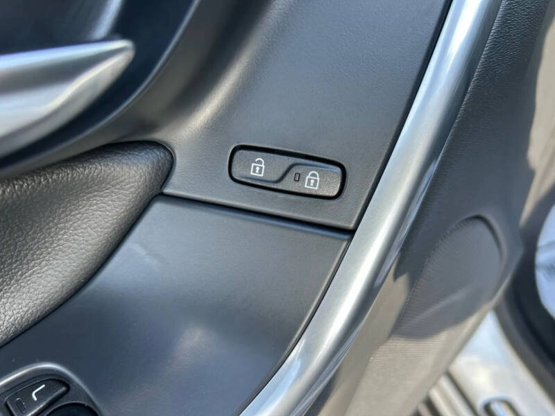 2016 Volvo S60 T5 Drive-E Premier