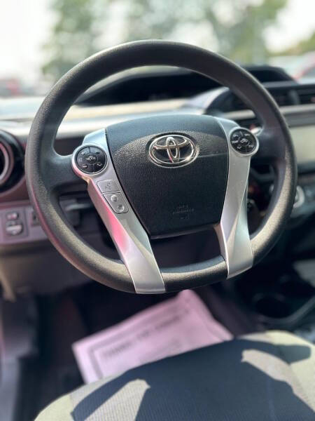 2016 Toyota Prius c