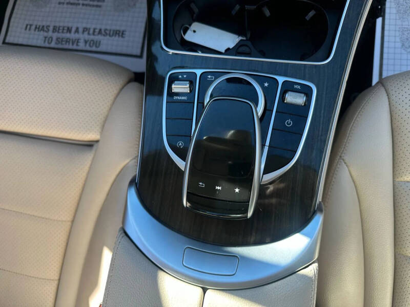 2016 Mercedes-Benz C-Class