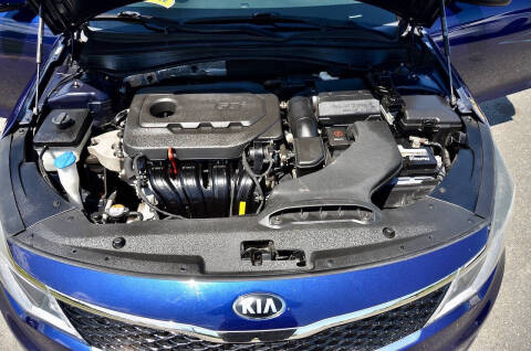 2017 Kia Optima LX