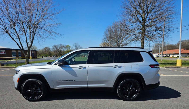 2021 Jeep Grand Cherokee L Laredo