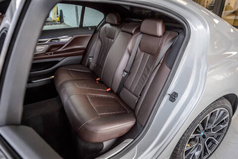 2020 BMW 7 Series 740i