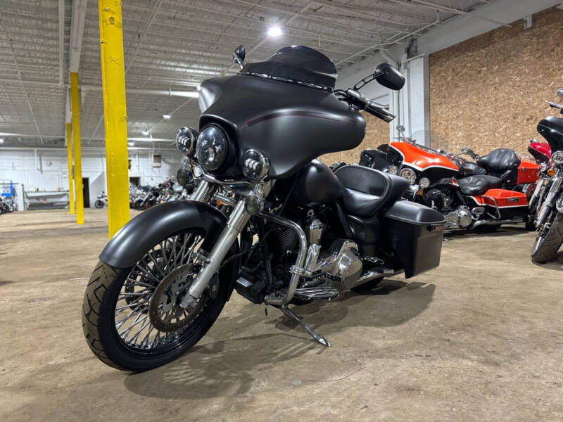 2013 Harley-Davidson Street Glide for sale at 330 Motorsports in Youngstown OH