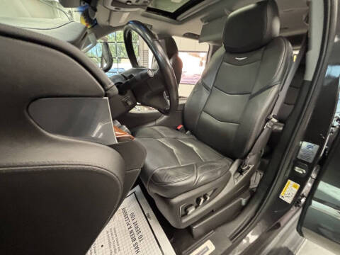 2016 Cadillac Escalade Luxury Collection