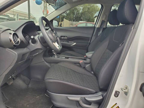 2023 Nissan Kicks SV