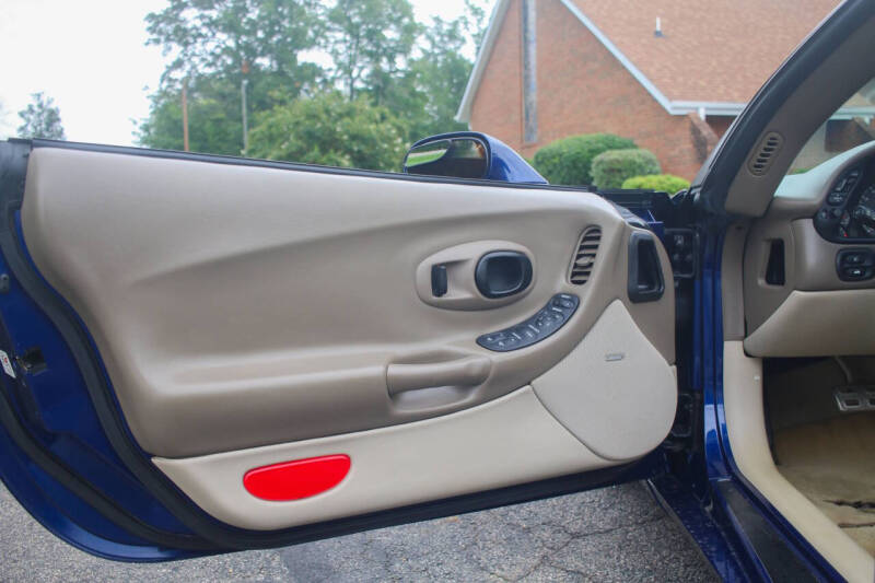 2004 Chevrolet Corvette