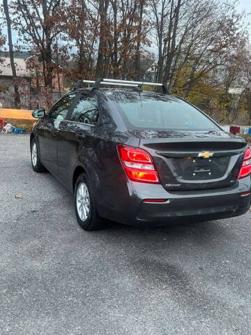 2018 Chevrolet Sonic LT Auto