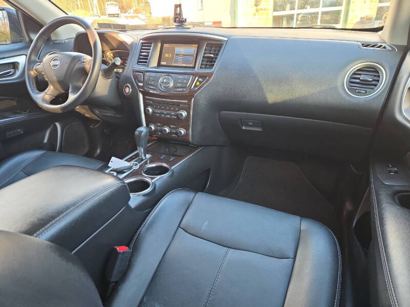 2014 Nissan Pathfinder SL