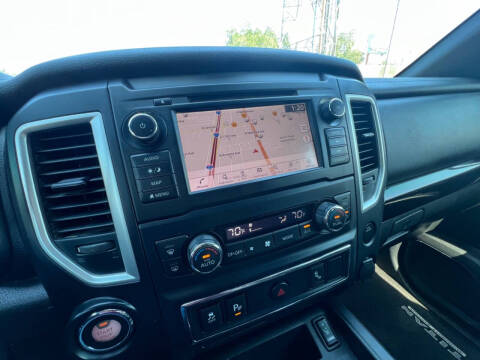 2019 Nissan Titan SV