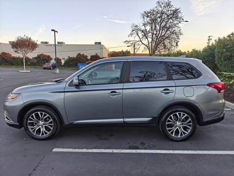 2018 Mitsubishi Outlander SE