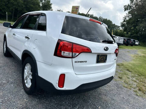 2015 Kia Sorento LX