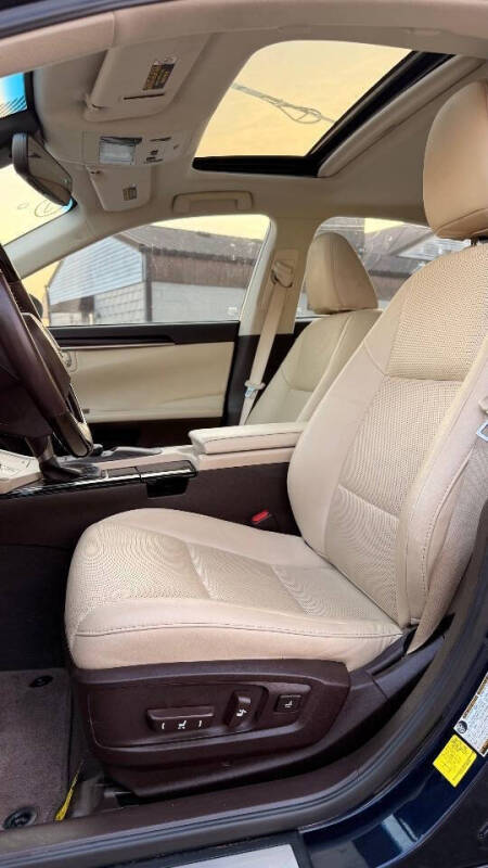 2017 Lexus ES 350
