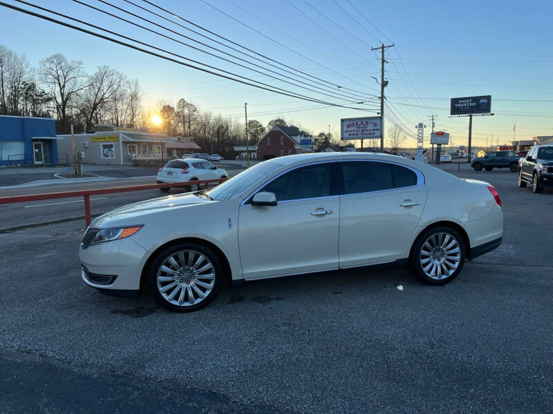 2014 Lincoln MKS Base photo 2