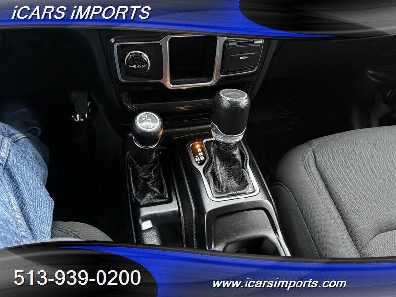 2021 Jeep Gladiator Sport S